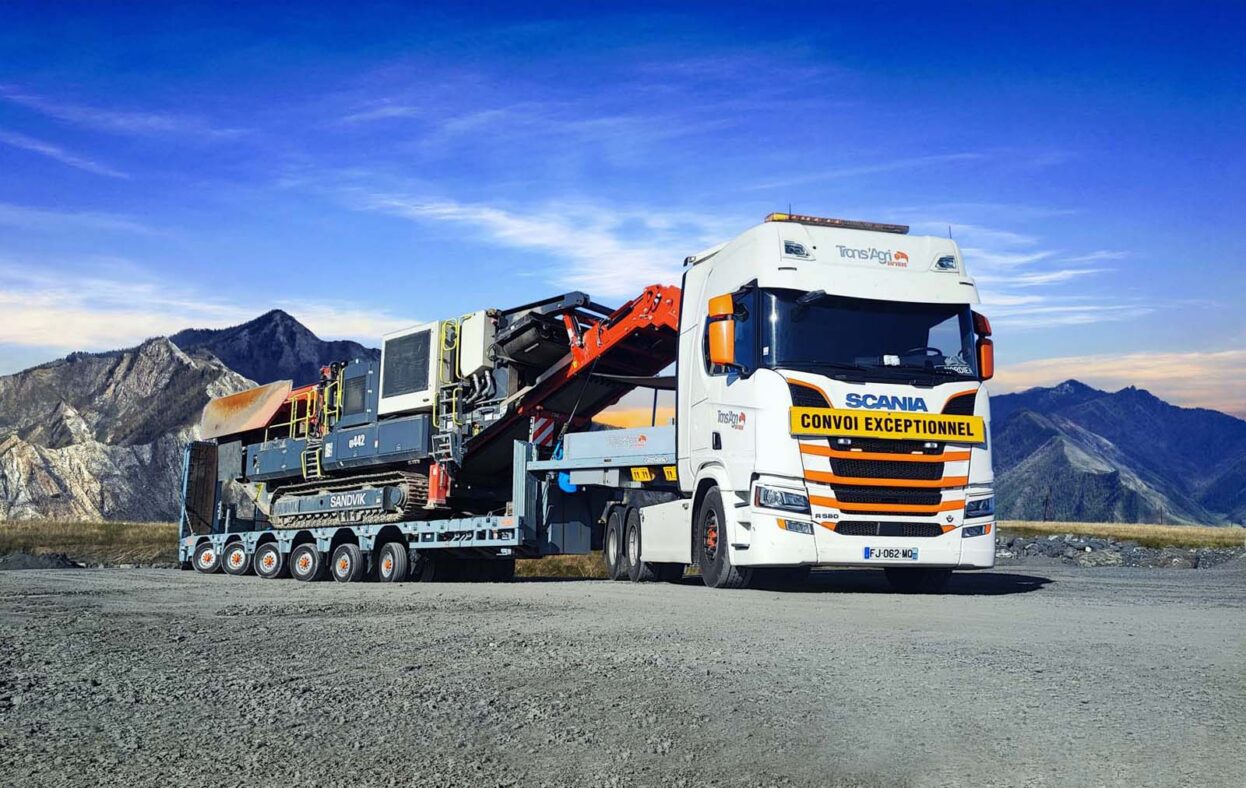 Road construction machinery4